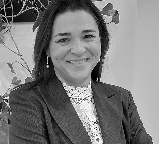 Silvia Manrique, Economista Area Fiscal